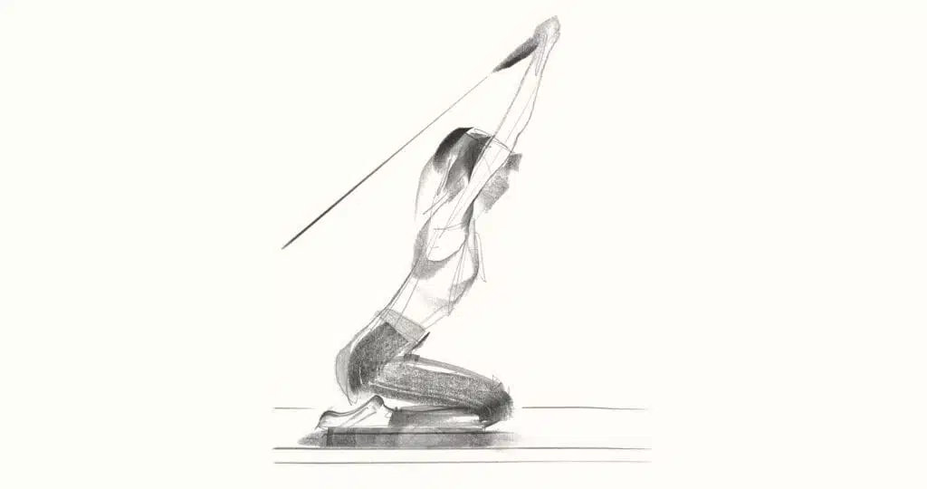 Un croquis d'une personne à genoux, le dos droit, les bras tendus au-dessus de la tête, tenant une bande de résistance ancrée en hauteur—similaire aux exercices réalisés sur un reformer de Pilates—illustre un mouvement ou un étirement. La silhouette est représentée de profil.